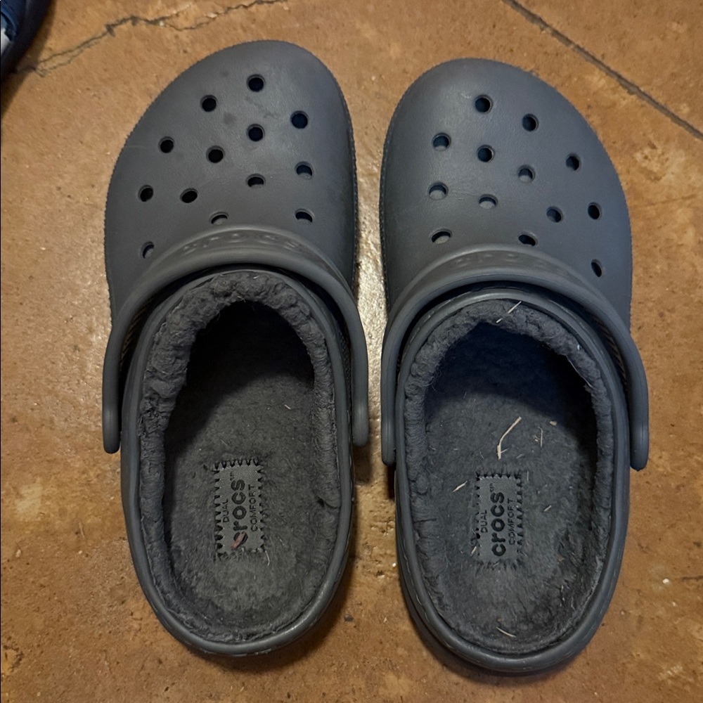 CROCS Charcoal Fuzzy Lined Clogs
